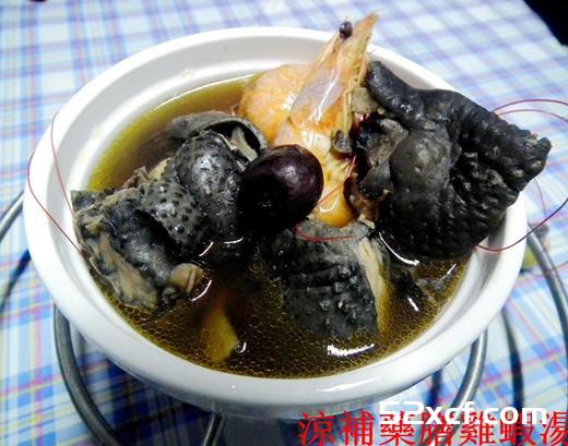 凉补药膳乌骨鸡汤的做法