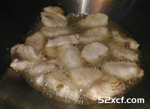 糖醋鲷鱼烧的做法