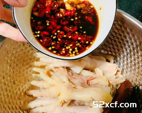 快手酸辣无骨鸡爪的做法