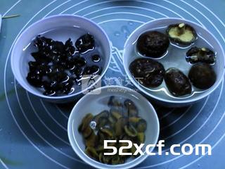 香菇木耳淡菜汤的做法