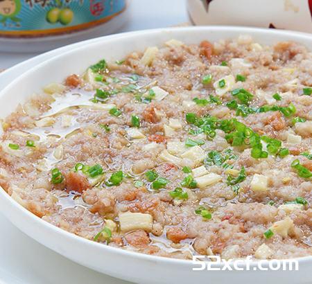 梅饼茭白蒸肉的做法