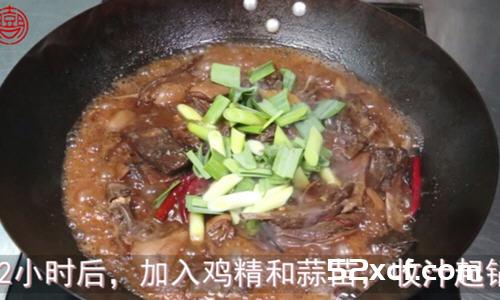 水油炒羊排的做法