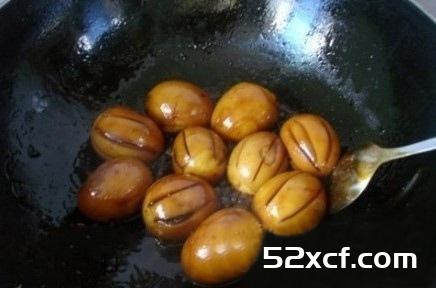 一夜之间在朋友圈火了的神一样的吃法
