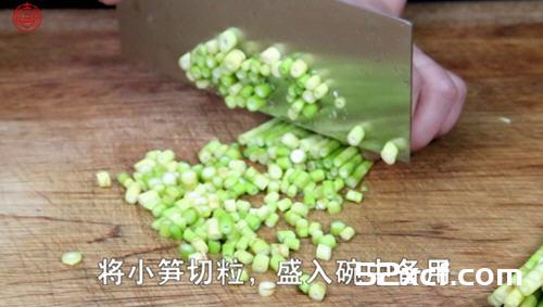 牛肉酸菜小笋的做法
