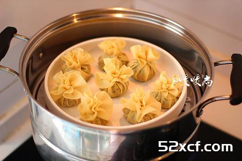冬笋腊肉福袋的做法