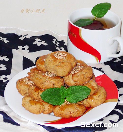 蛋黄核桃酥的做法