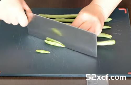 四季豆怎么切丝？四季豆切丝技巧方法图解