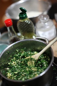 荠菜素饺子的做法