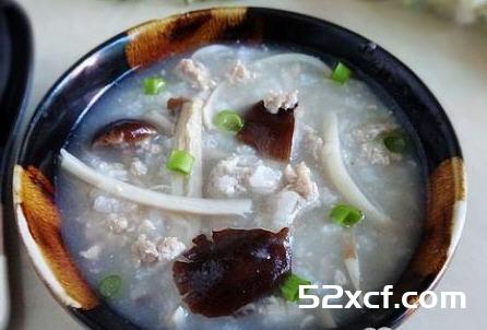 肉末茶树菇粥的做法