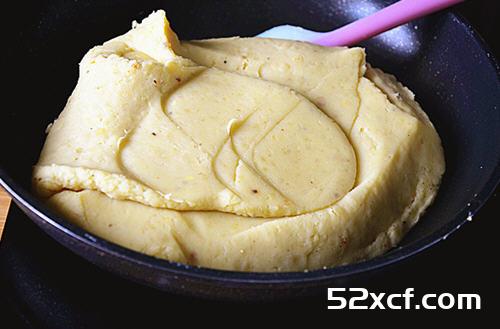 绿豆酥烤箱版的做法_图解在家用烤箱箱怎么做绿豆酥-我爱下厨房