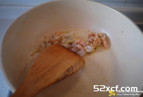 清炒荷兰豆虾仁的做法