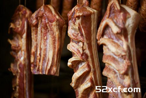 腊肉下雨多了发霉怎么处理？腊肉发霉了有很多白点还可以吃吗