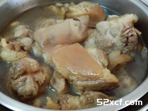 台湾猪脚面线的做法