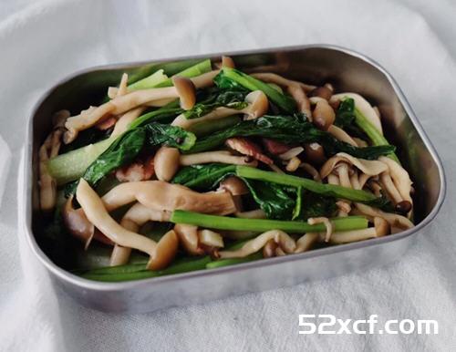 小松菜炒海鲜菇的做法