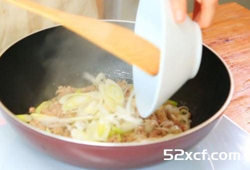 老北京葱爆羊肉的做法