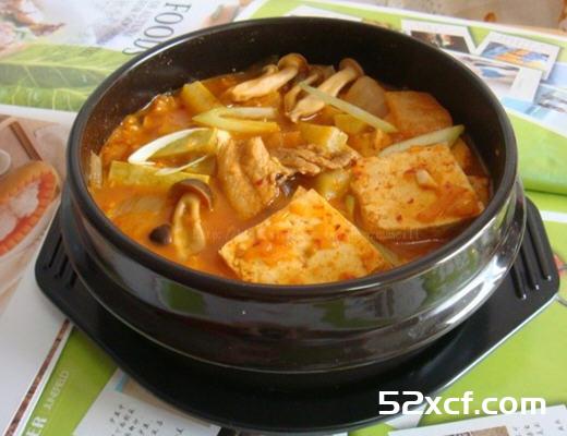 韩式泡菜汤的做法