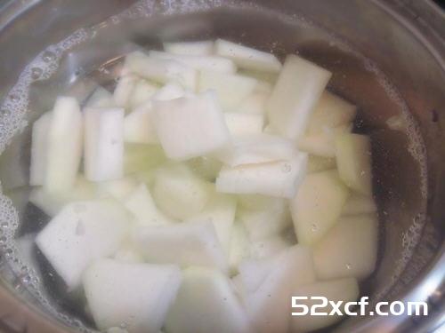 大头菜肉片汤的做法
