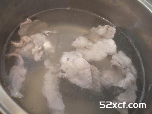 大头菜肉片汤的做法