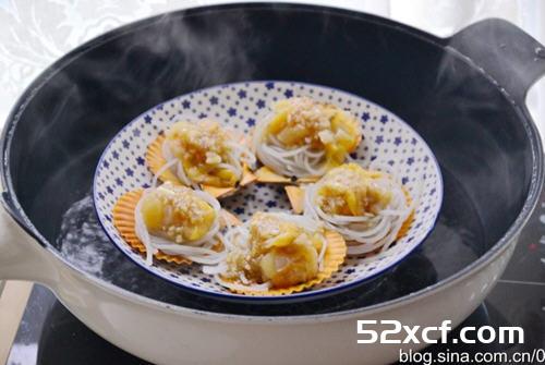 薯粉蒜蓉蒸扇贝的做法