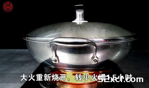 马蒂烧猪脚的做法