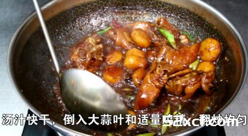 马蒂烧猪脚的做法
