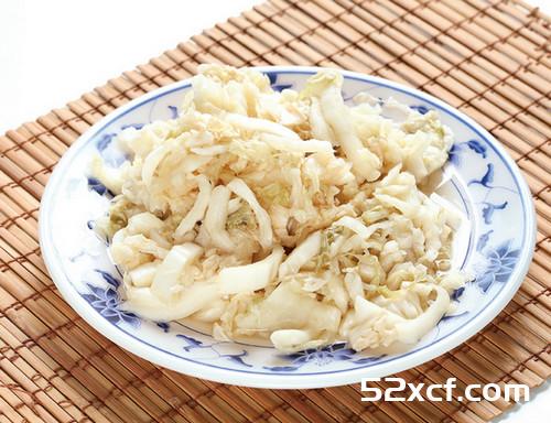 台北酸菜白肉锅的做法