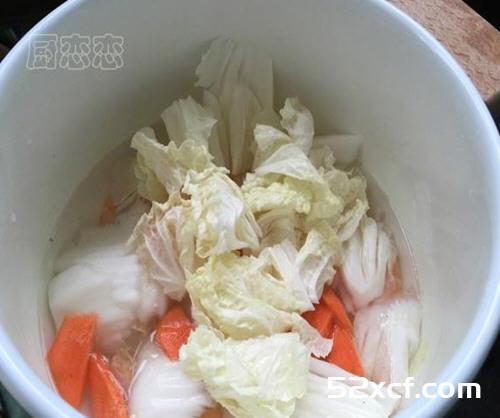 鲜虾煮白菜的做法