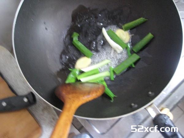 豆角土豆炖排骨的做法