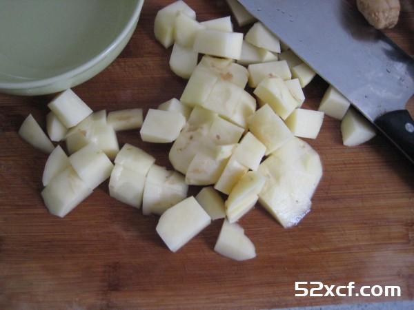 豆角土豆炖排骨的做法