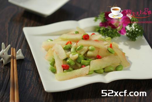 西瓜翠衣炒毛豆的做法