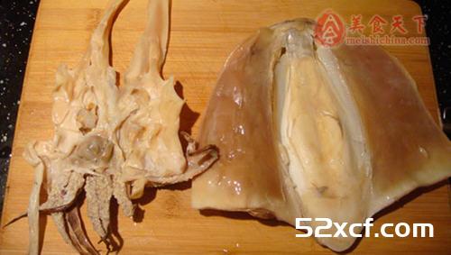 墨鱼炖鸡的做法