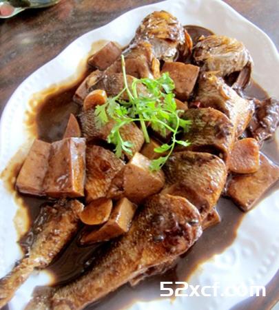 酱焖黄鱼豆腐的做法