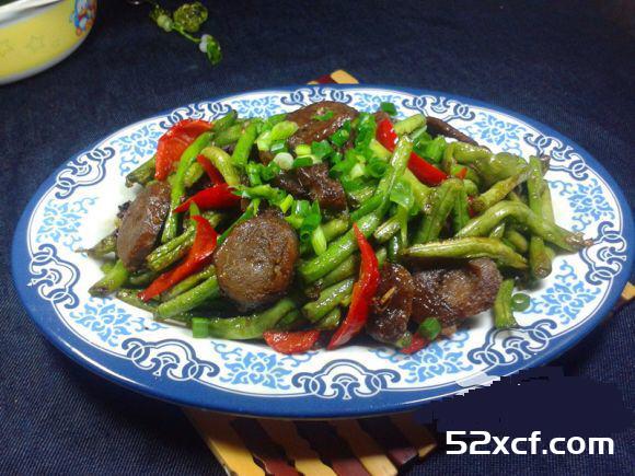 豆角炒肉丸的做法