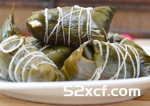 碗豆腊肠粽的做法