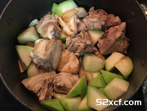 冬瓜蛤蜊鸡汤的做法