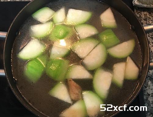 冬瓜蛤蜊鸡汤的做法
