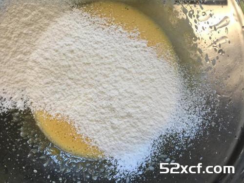 芒果卡士达慕斯蛋糕的做法
