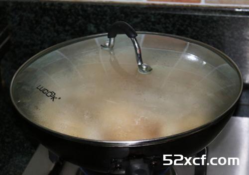 鸡汤炖豆腐的家常做法
