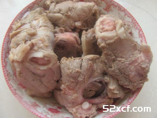 酱大骨头家常的做法