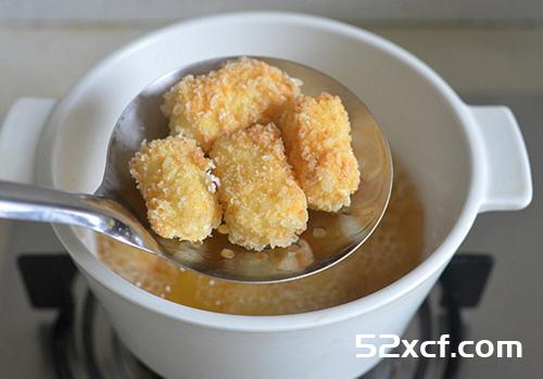 粤菜脆皮炸鲜奶的做法