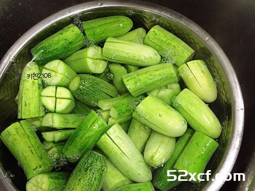 韩式小黄瓜泡菜的做法
