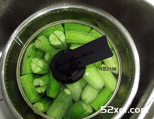 韩式小黄瓜泡菜的做法