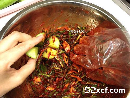 韩式小黄瓜泡菜的做法