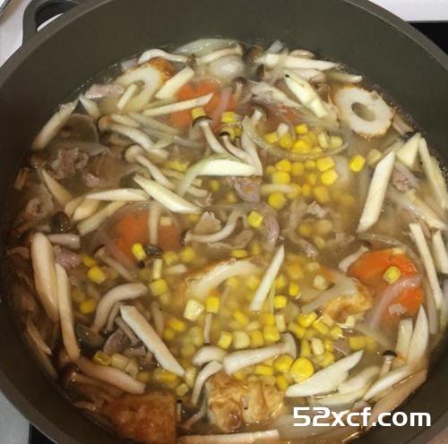 沙茶滑蛋猪肉烩饭的做法