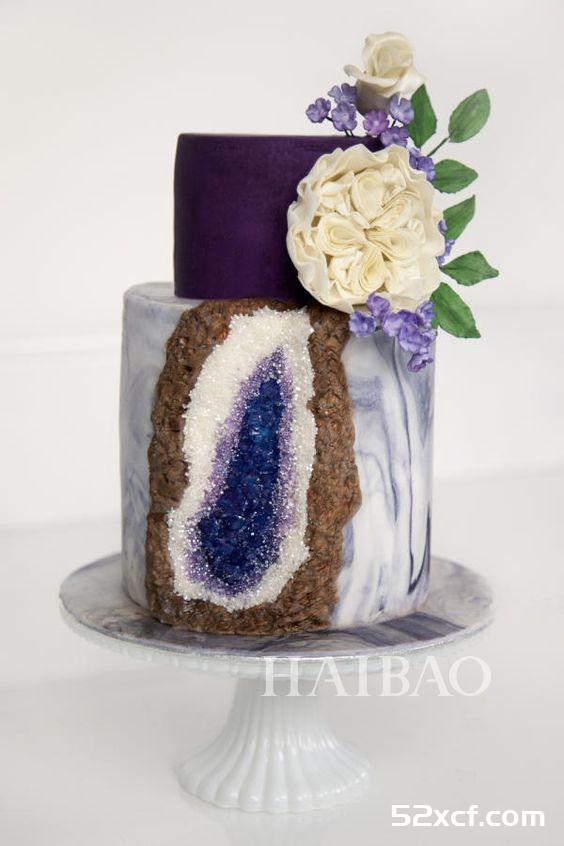 2016年婚礼蛋糕(geode cake)新图片：被劈开的五彩晶洞蛋糕