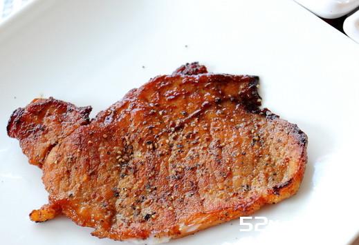 来高雄《烧肉咬蛋店》天天让你过中秋