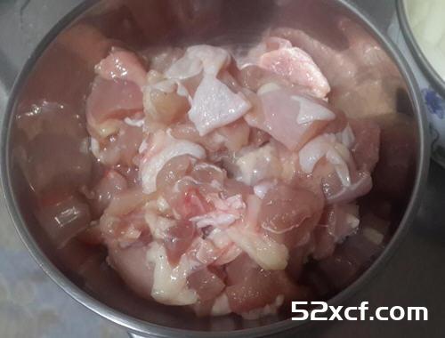 咖哩沙茶鸡披萨的做法