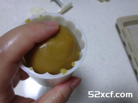 黑糖咖啡百丽广式月饼的做法