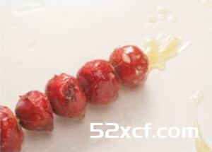 冰糖葫芦怎么做_图文详解冰糖葫芦的做法-我爱下厨房