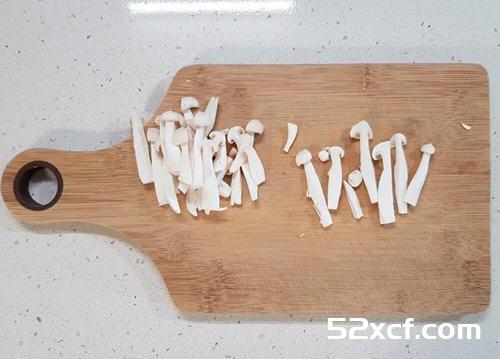 日本春菊凉拌豆腐